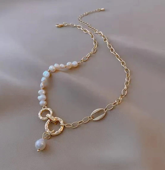 Collier de Perles Naturelles
