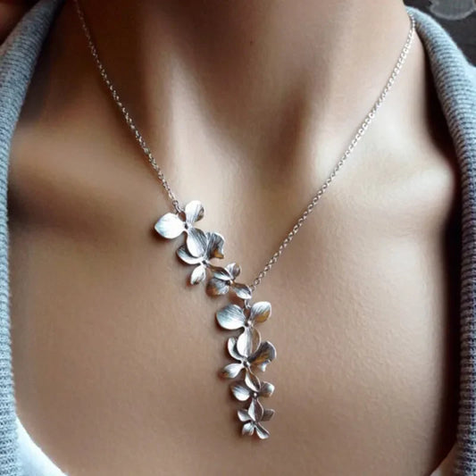 Collier Vintage en Fleurs