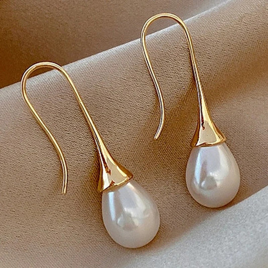 Boucles d'Oreilles Vintage en Forme de Goutte d'Eau